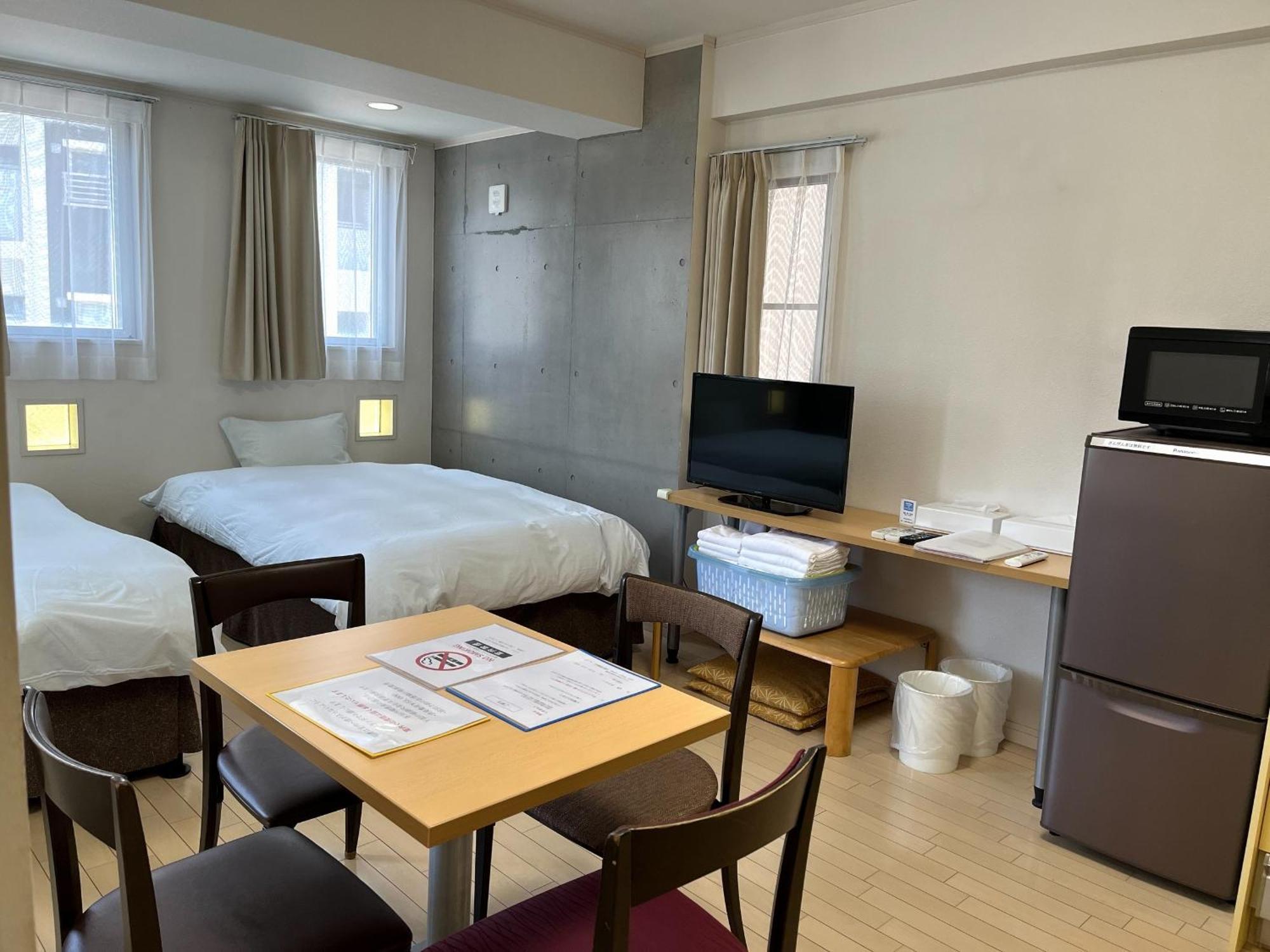 Across Omoromachi Naha Aparthotel ภายนอก รูปภาพ